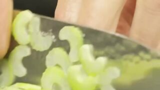 How to Cut Fast with a Knife