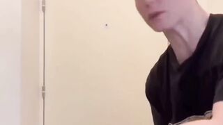 How to Make the LOUDEST Paper Popper