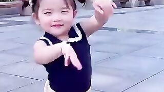 真的超喜歡這個舞蹈，再跳一次給姨姨們看 #騙你生女兒