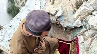 SHALATLAH DI MANAPUN KAMU BERADA
