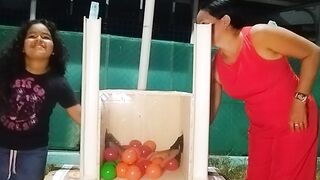 Jogo das bolinhas quem completa a torre primeiro ganha