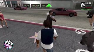 CJ instalando armadilha de uso para capturar os NPC no GTA San Andreas