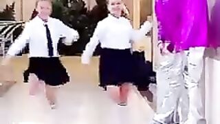 happy dance #viralvideos #fypシ゚viral #dancetv.mp4