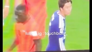 🇯🇵 Daichi Kamada merayakan gol ini seolah tidak ada keraguan sedikit pun