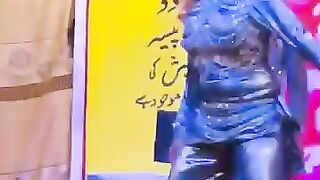 Silk blockbuster dance performance 5