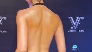 Disha Patani super hot sexy dance and she showing her boobs and nipples very hot and sexy photoshoot watch now