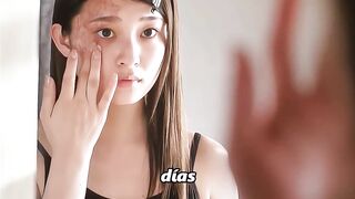 She used to go out with men and hide her scar. 她和男人约会，却藏着自己的疤痕。