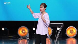 Joyce Meyer: God Doesn't Change, But He Changes You!
