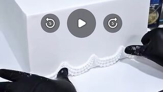Let learn something new viewers Check out this wonderful cake