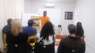 PALESTRA SOBRE TURISMO.