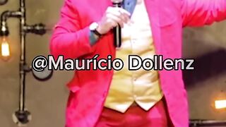 Quem pegou pegou 👀#coringa #humor #piada #comedia #standup.mp4