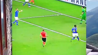 Ketika Trik Robben Digagalkan Dani Alves 😱⚽️