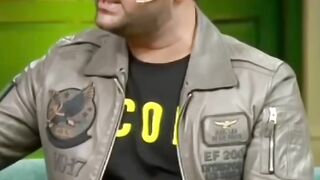 Akshay-Kumar-ne-bataya-ky-ghar-mein-kiska-Raj-chalta-hai