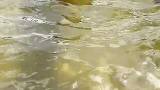 Tomando Banho de Rio