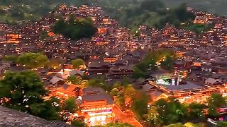 Keindahan Negeri Dongeng China Dengan 1000 Rumah yang menarik