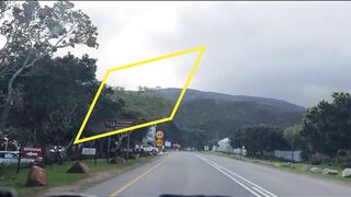 Discovering The Beautiful Hemel-En-Aarde Valley (Heaven And Earth Valley) (R320) From Hermanus, Western Cape