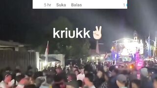 Momen Pengeroyokan di Karnaval Viral, Komentar Netizen Pedas Banget
