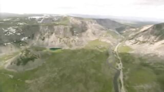 🌋 WHAT IF YELLOWSTONE ERUPTS? — THE DAY AMERICA CHANGES FOREVER