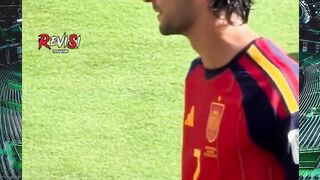 Apakah ini pertanda 'Goat' Ferran Torres siap bawa pulang Ballon d'Or ke Paris? 🐐🔥