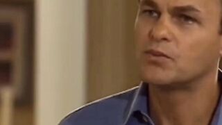 Novela anjo mau