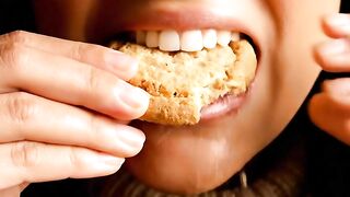 🥨 Crunchy Food ASMR 🤤 | Satisfying Sounds That Make You Hungry!