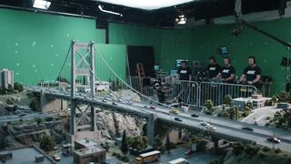 FILMMAKING Miniature_bridge_collapsing