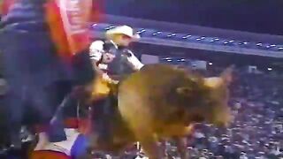 POLÊMICA EM BARRETOS: Cowboys estrangeiros se RECUSARAM a MONTAR na final da Festa do Peão de Barretos de 1998