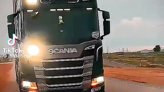 Scania 🤪