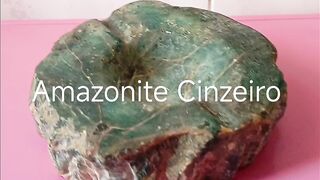 Amazonite em forma de cinzeiro.