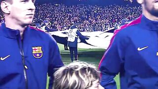 Messi & Neymar vs Fernandinho #football