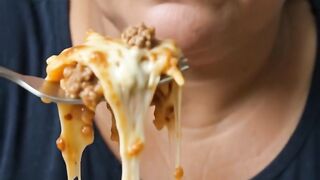 Comendo muito… asmr satisfatório #mukbang #mastigando #asmr #mukbangeatingshow 8