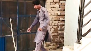 Asghar Khan