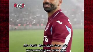 Messi & Ronaldo Pun Gak Bisa Dapet Kontrak Kayak Mo Salah!