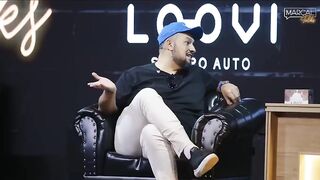 Prepare-se para uma história emocionante de compaixão! Um pastor doou um carro para um pai em apuros, e o gesto virou um lema que tocou o