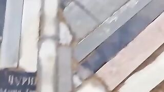 Выложили дорожку из разбитых надгробных памятников