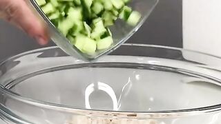 Салат с черносливом