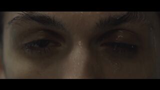 Grabbitz - Polaroid (Official Video) [Ultra Music]1080p