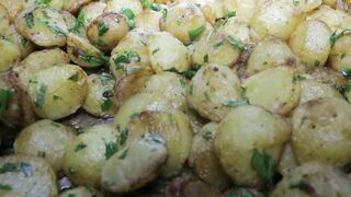 FRIED POTATOES AND PARSLEY 2