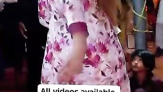Urwa Kahn Hot dance performance 🔥