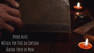 Por Trás da Cortina