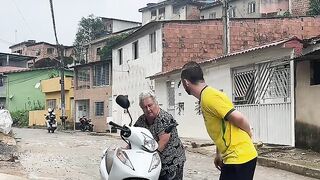 Essa ignorante