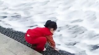 A CACHOEIRA MISTERIOSA DA CHINA 😱#shorts  #curiosidades #viral #shortsviral