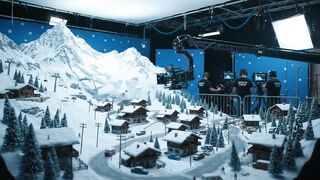 FILMMAKING CONTROLLED AVALANCHE STRIKING MINI SET