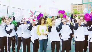 Shy Girl Develops a Crush on Popular Boy and Undergoes a Complete Transformation