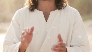 Jesus clapping his Hans and gazing até Theo sky