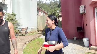 SE NAO AGUENTAR CORRA