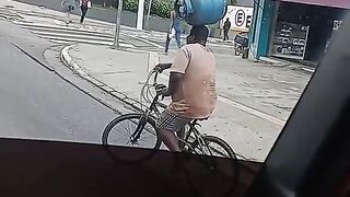 Isso a globo não mostra.