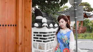 Nice women 2