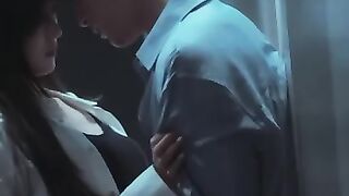 Who’s the master of seduction between the two?! 😏