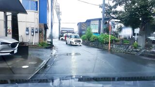 Driving in the rain in Japan 🇯🇵🌧️ A real-life experience on the streets of Shizuoka